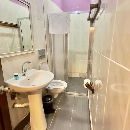 Wood House Hotel Antalia