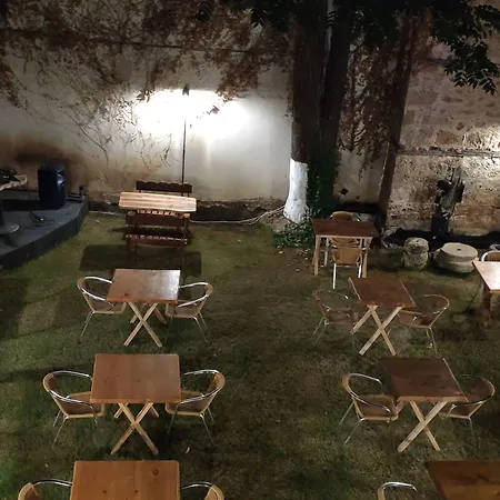 Wood House Hotel 3*