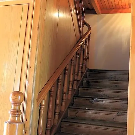 Hotel Wood House