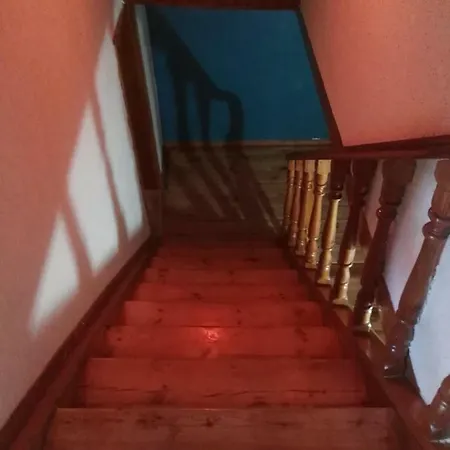 Wood House Hotel