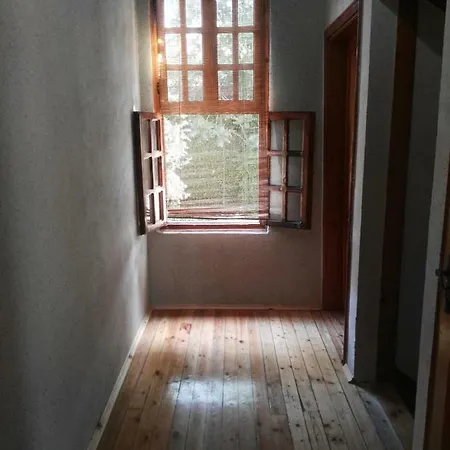 Ξενοδοχείο Wood House Αττάλεια