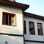 Hotel Wood House 3*