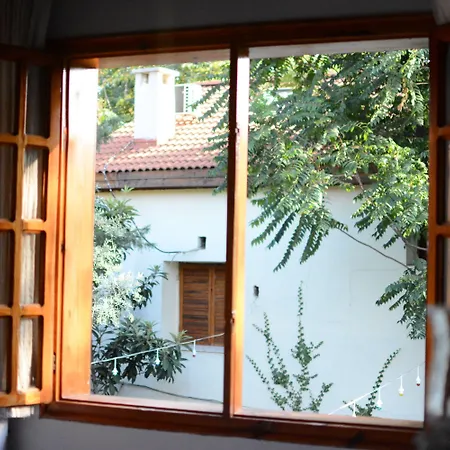 Hotel Wood House