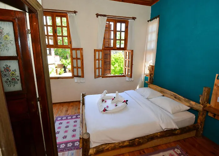 Wood House Hotel